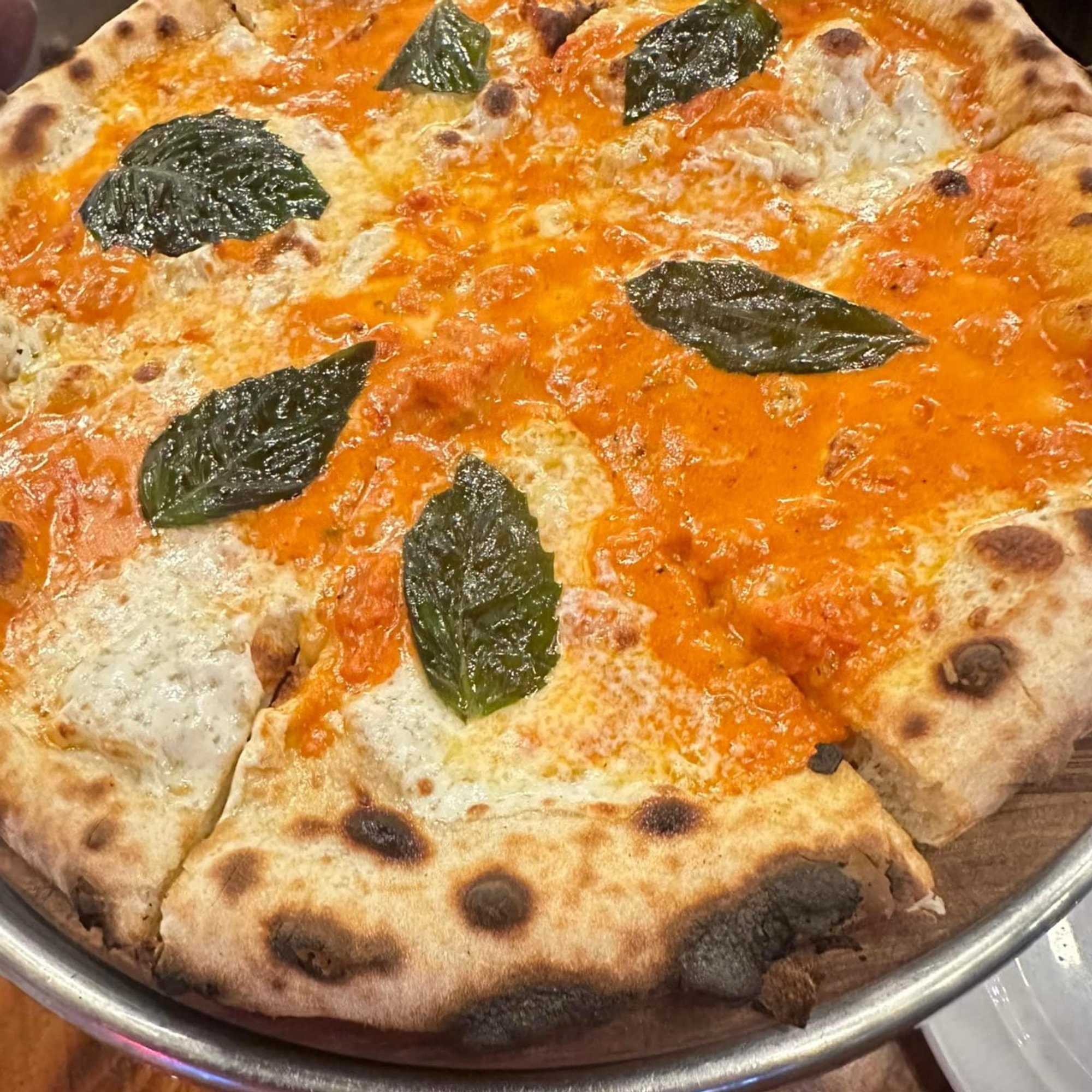 Alla Vodka Pizza (Wood Fire)
