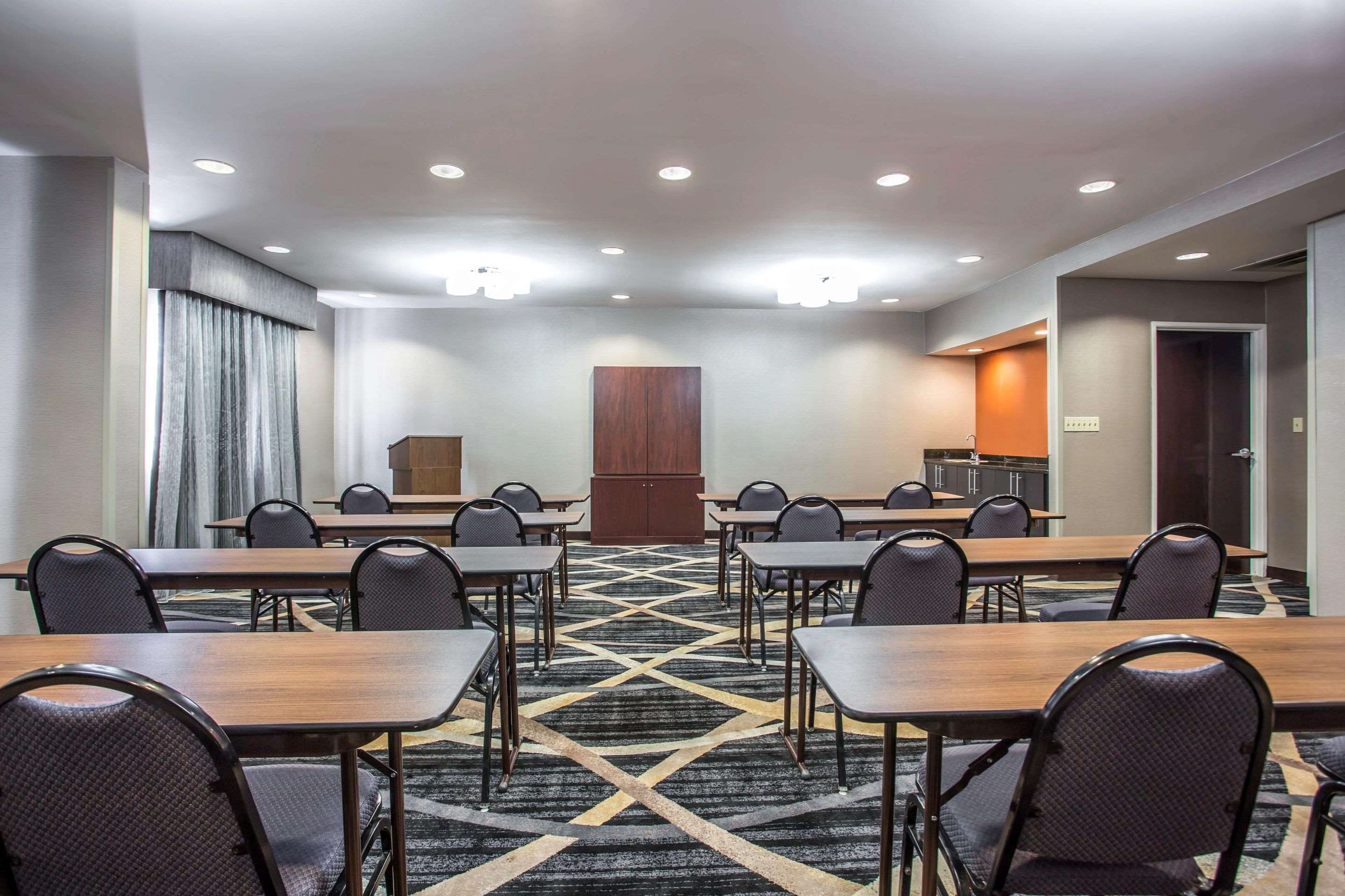 Comfort Inn & Suites Kannapolis - Concord Photo