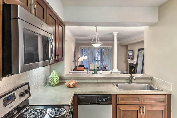 Images Camden Fairview Apartments