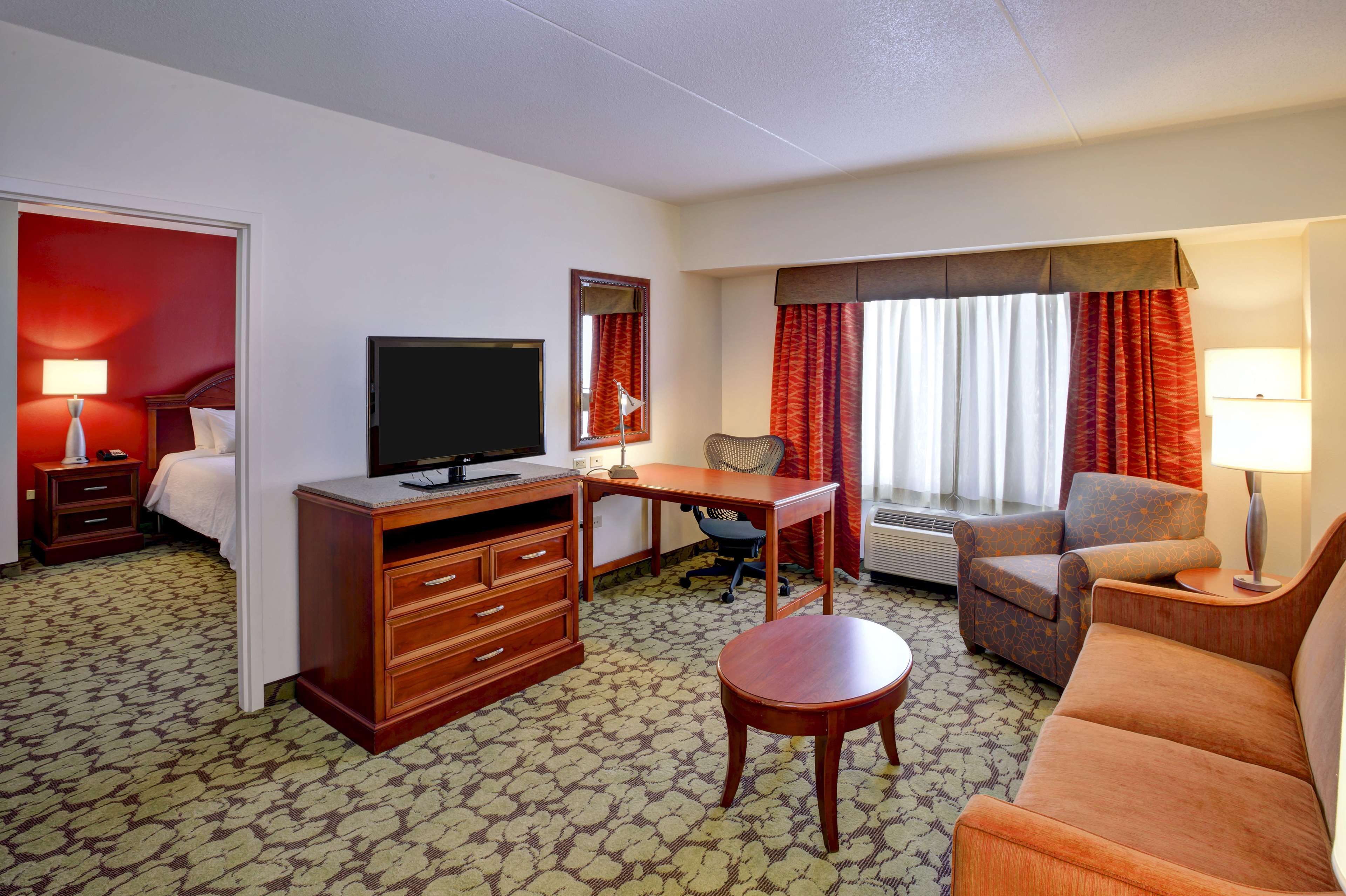 Hilton Garden Inn Chicago/Midway Airport Photo