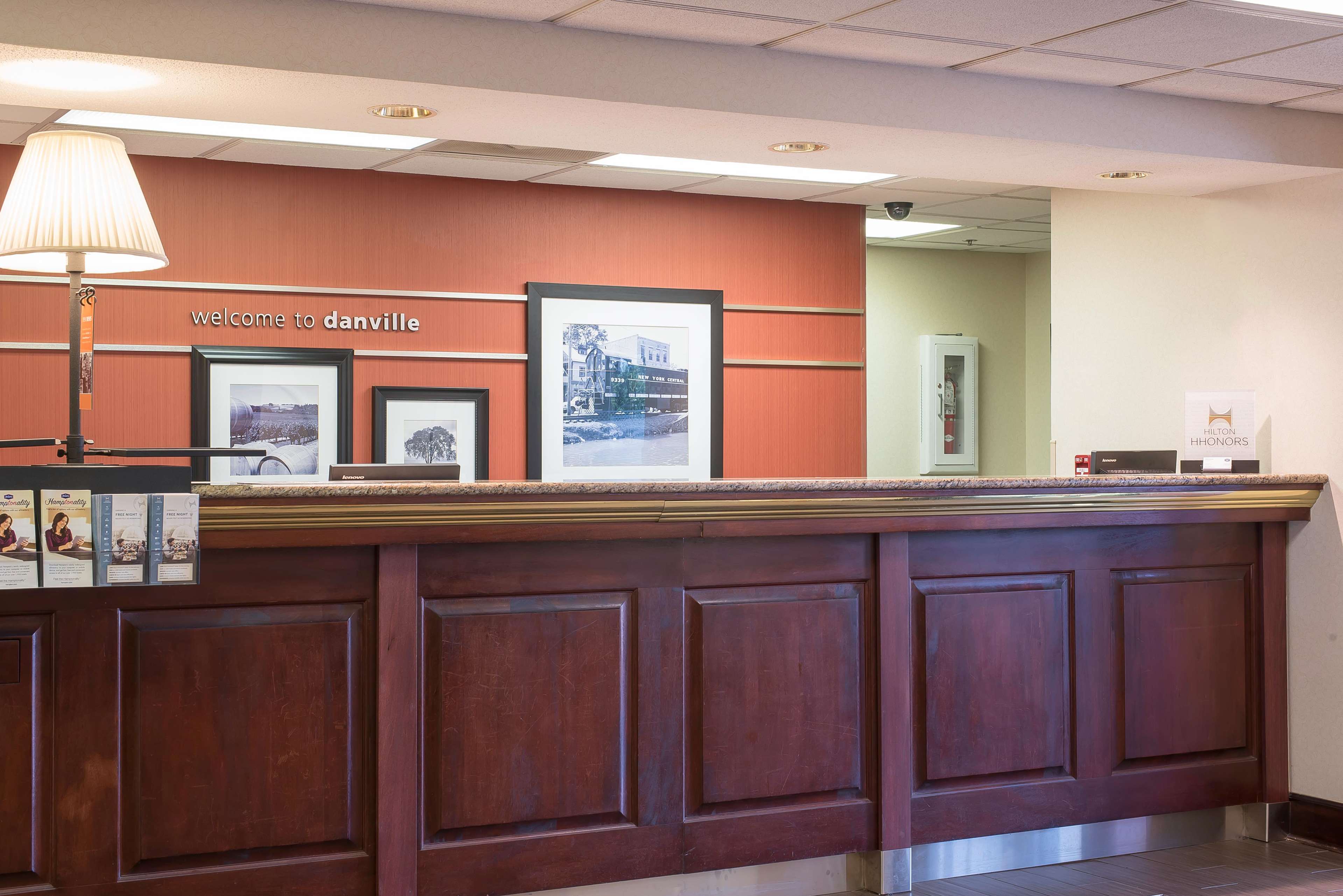 Hampton Inn Danville Photo