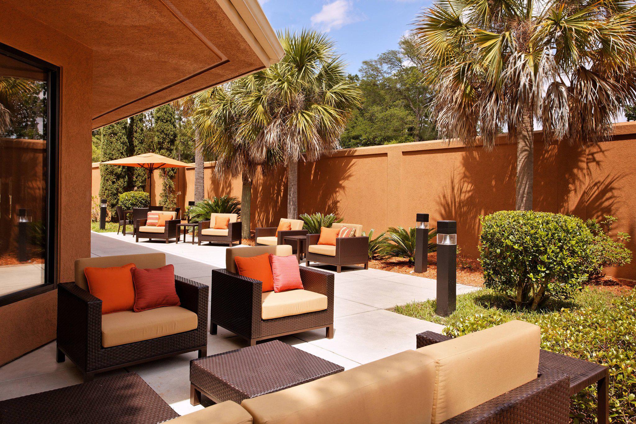 Courtyard by Marriott Tallahassee North/I-10 Capital Circle Photo