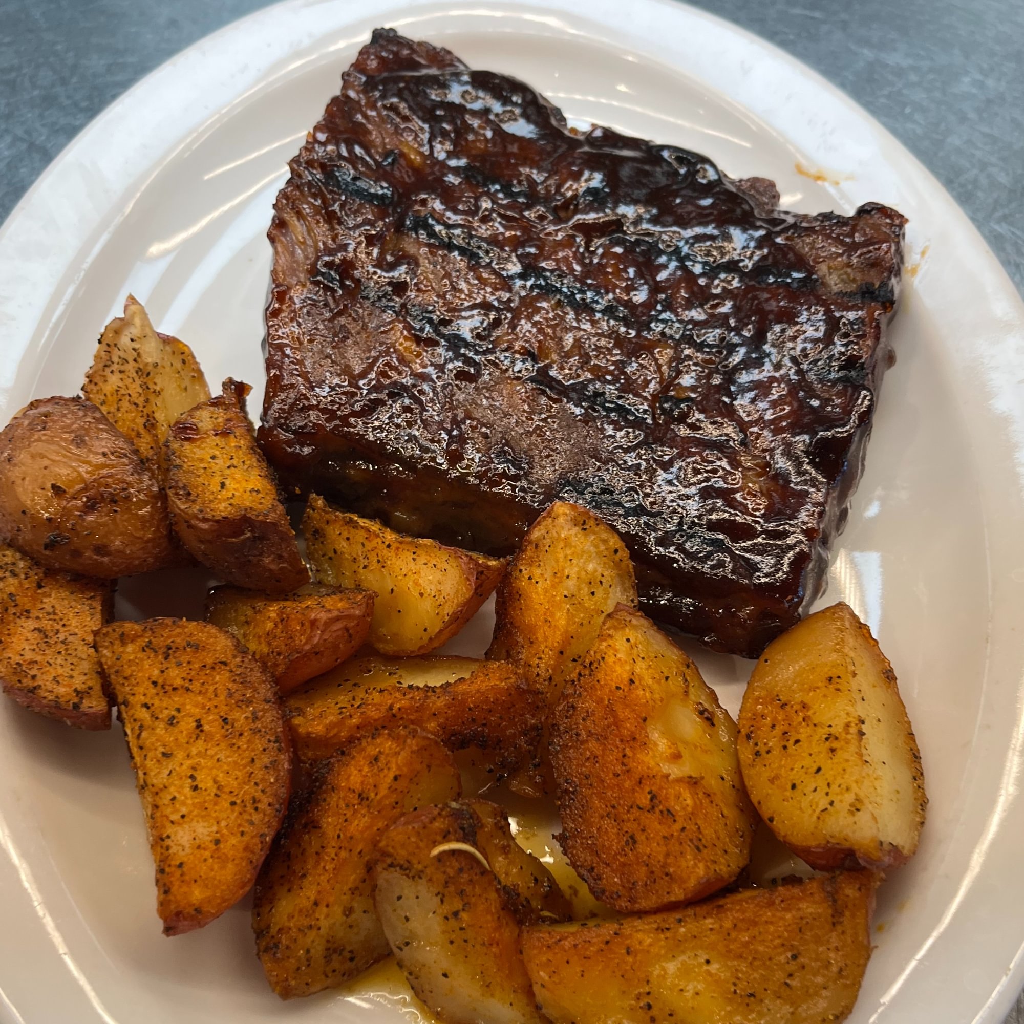 Luncheon Barbecued Ribs