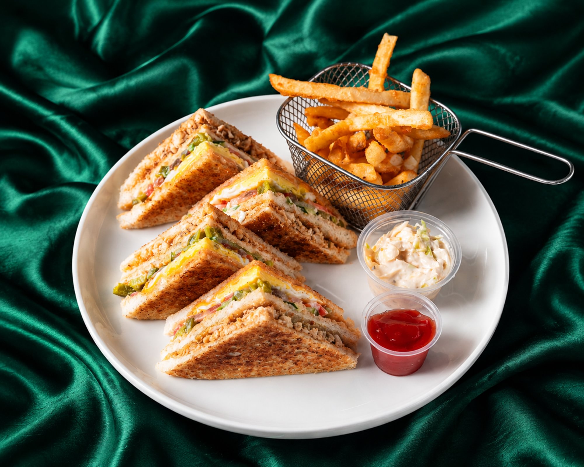 Club Sandwich w/ Fries