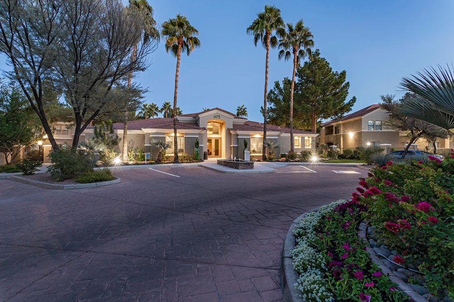 Camden Pecos Ranch Apartments Photo