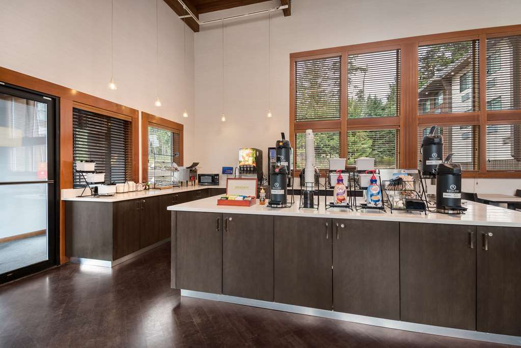 Best Western Mt. Hood Inn Image