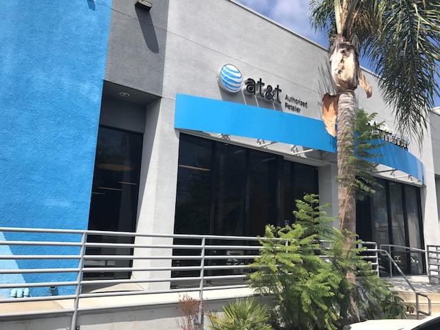 AT&T Store Photo