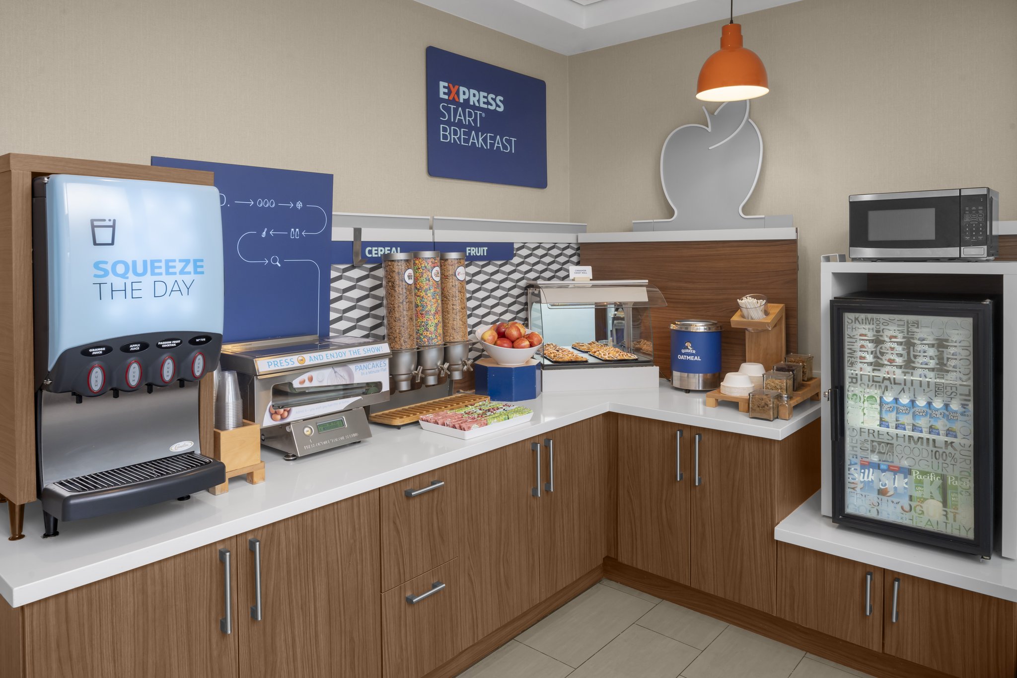 Holiday Inn Express & Suites Boston - Cambridge by IHG Image