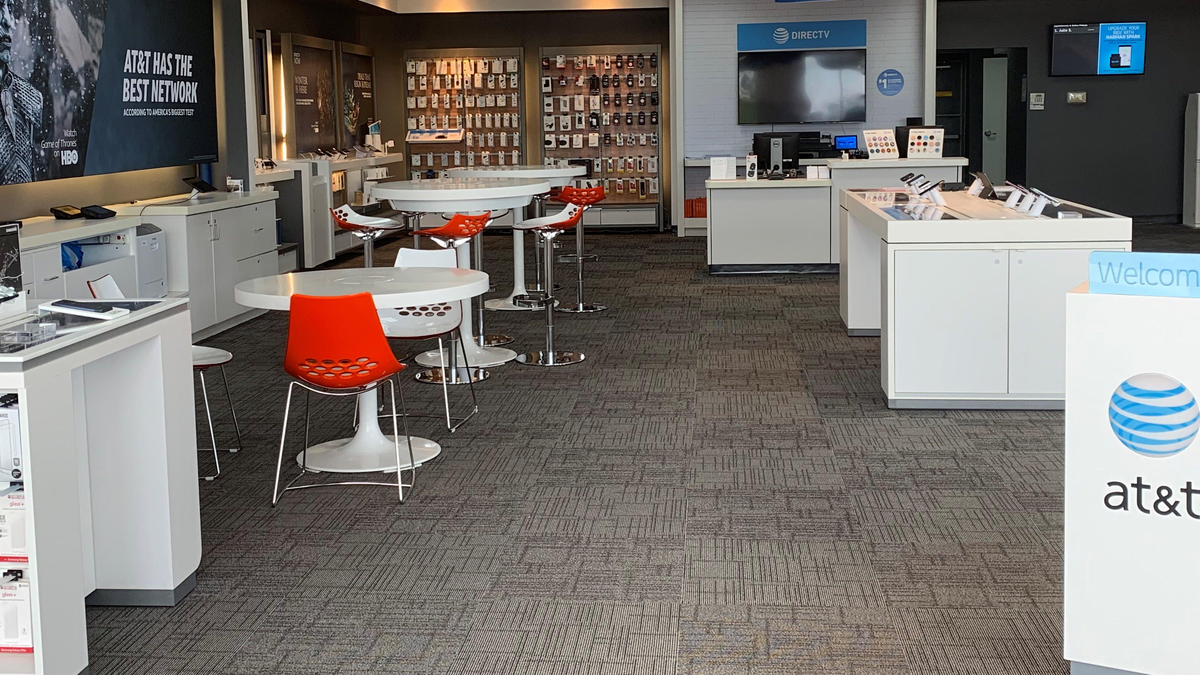 AT&T Store Photo