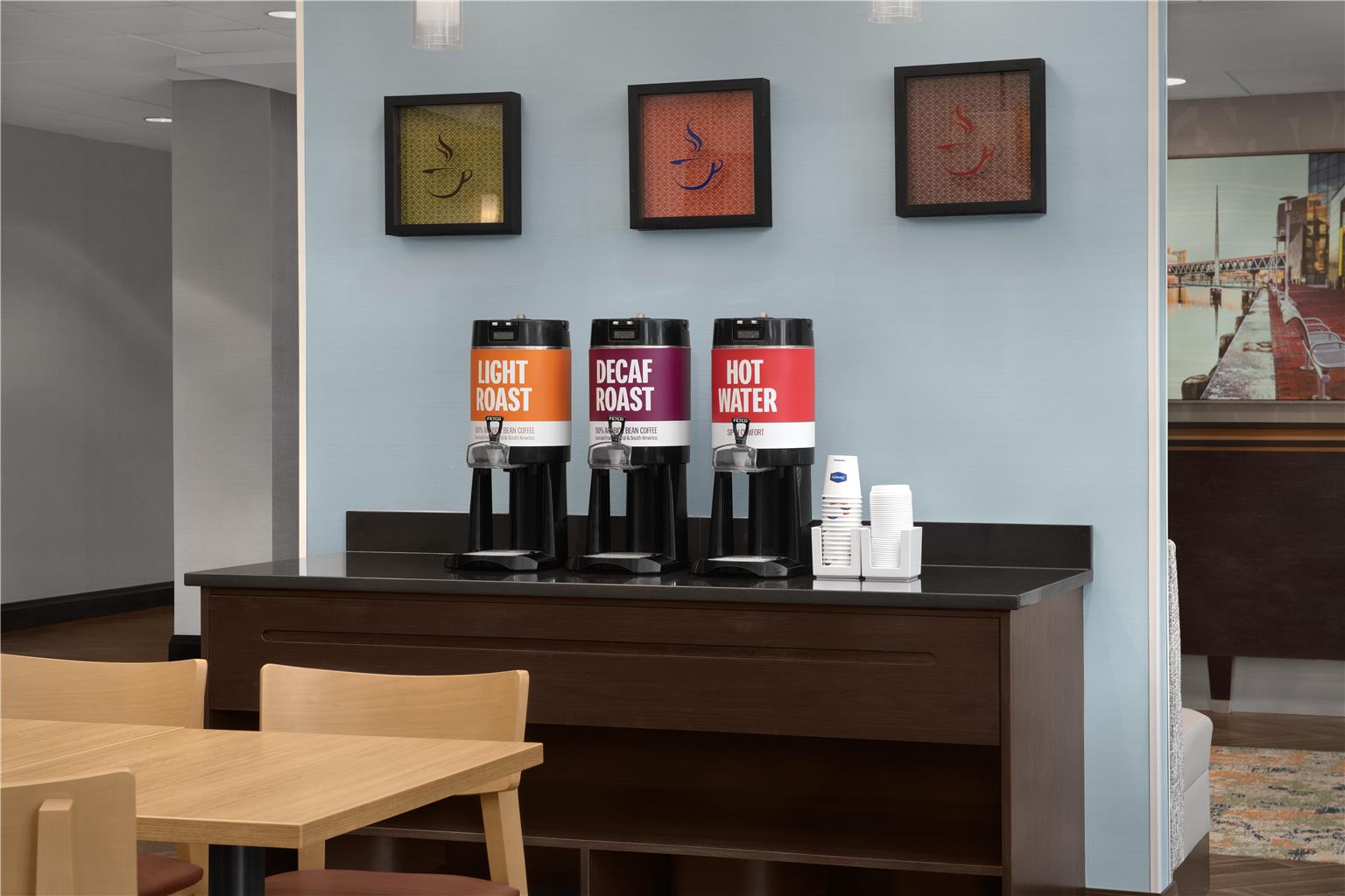 Hampton Inn & Suites Baltimore North/Timonium Image