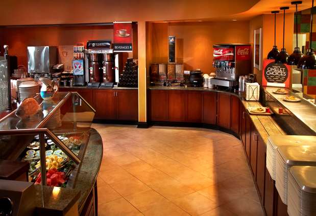 Images Embassy Suites by Hilton Phoenix Scottsdale