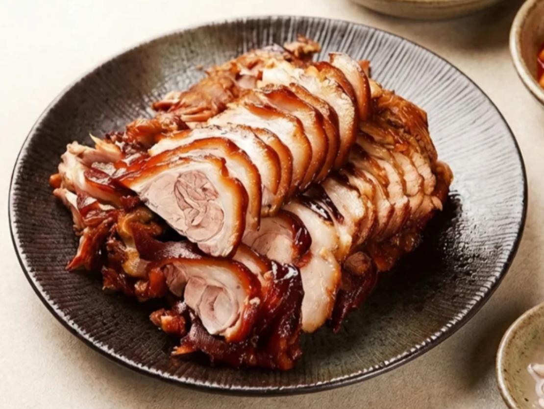 #10 족발 (Jokbal)