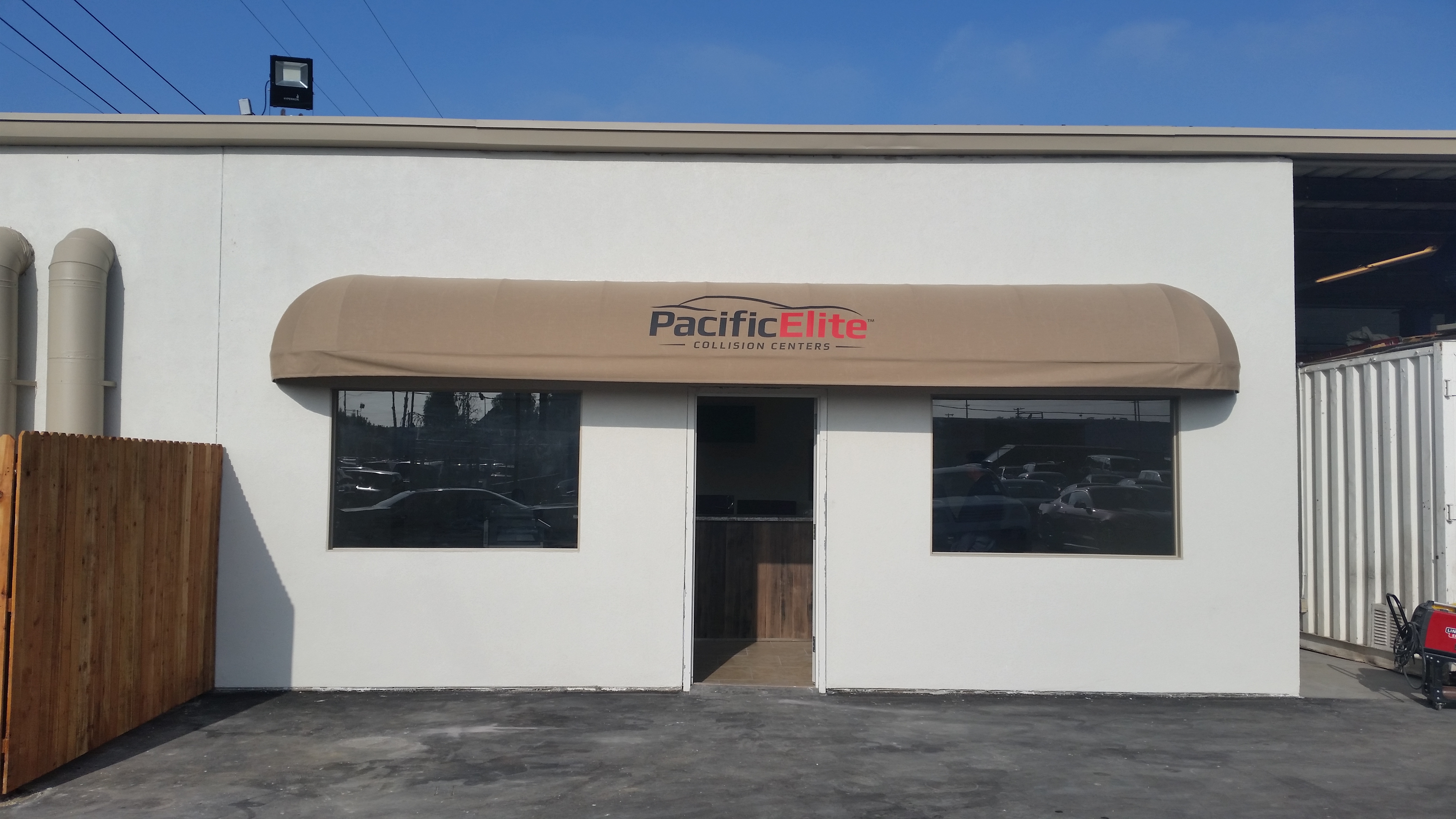 Pacific Elite Collision Centers - Williamson Photo