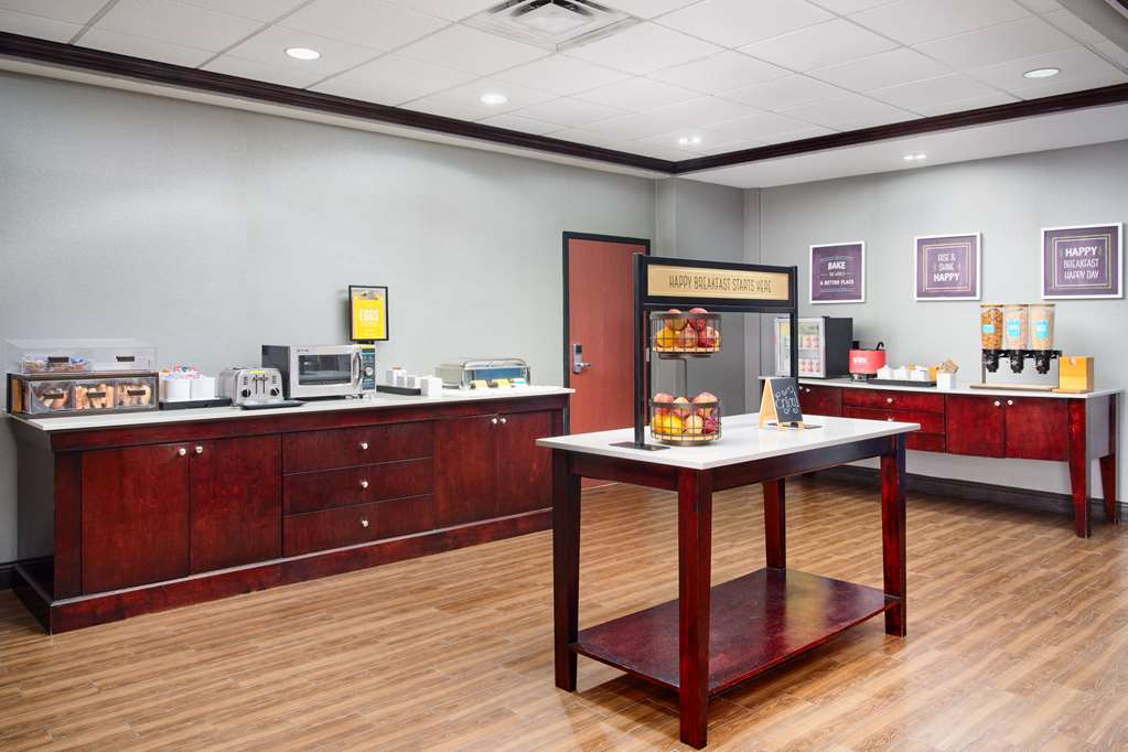 Hampton Inn MelbourneViera, 130 Sheriff Rd, Melbourne, FL