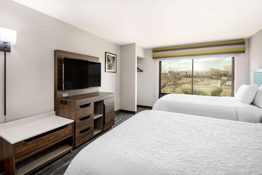 Hampton Inn & Suites Las Vegas-Henderson Image