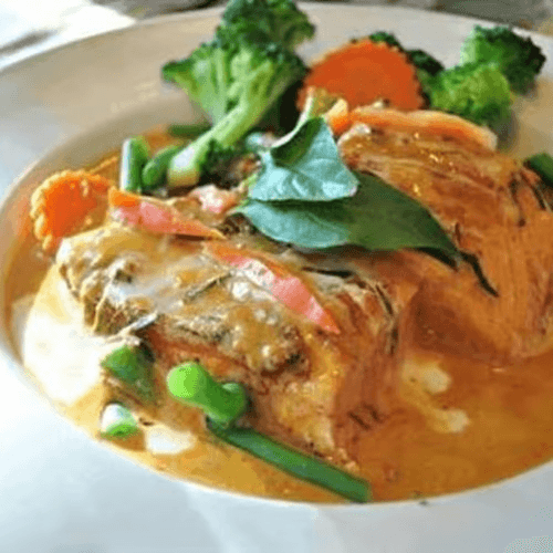 SP-4. Panang Salmon