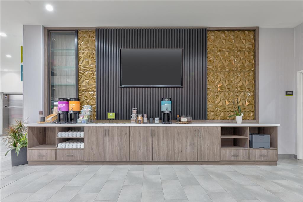 Home2 Suites by Hilton Paris Image