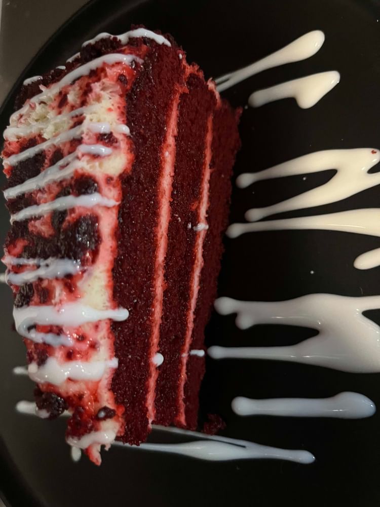 Red Velvet Cheesecake Slice