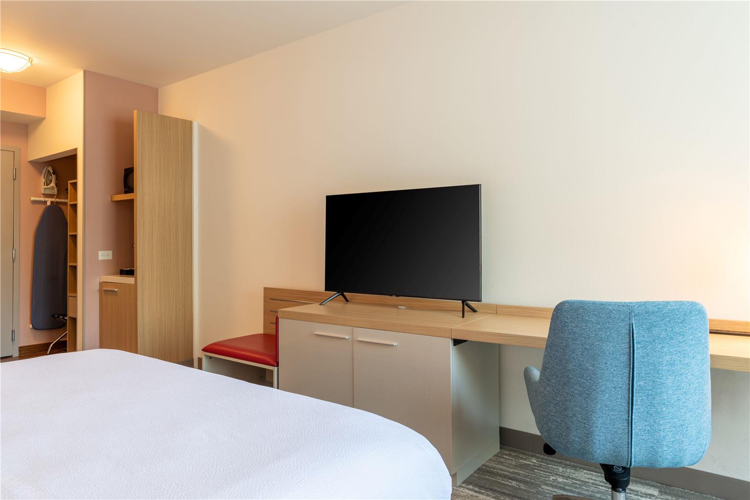 Hilton Garden Inn Portland Airport Image