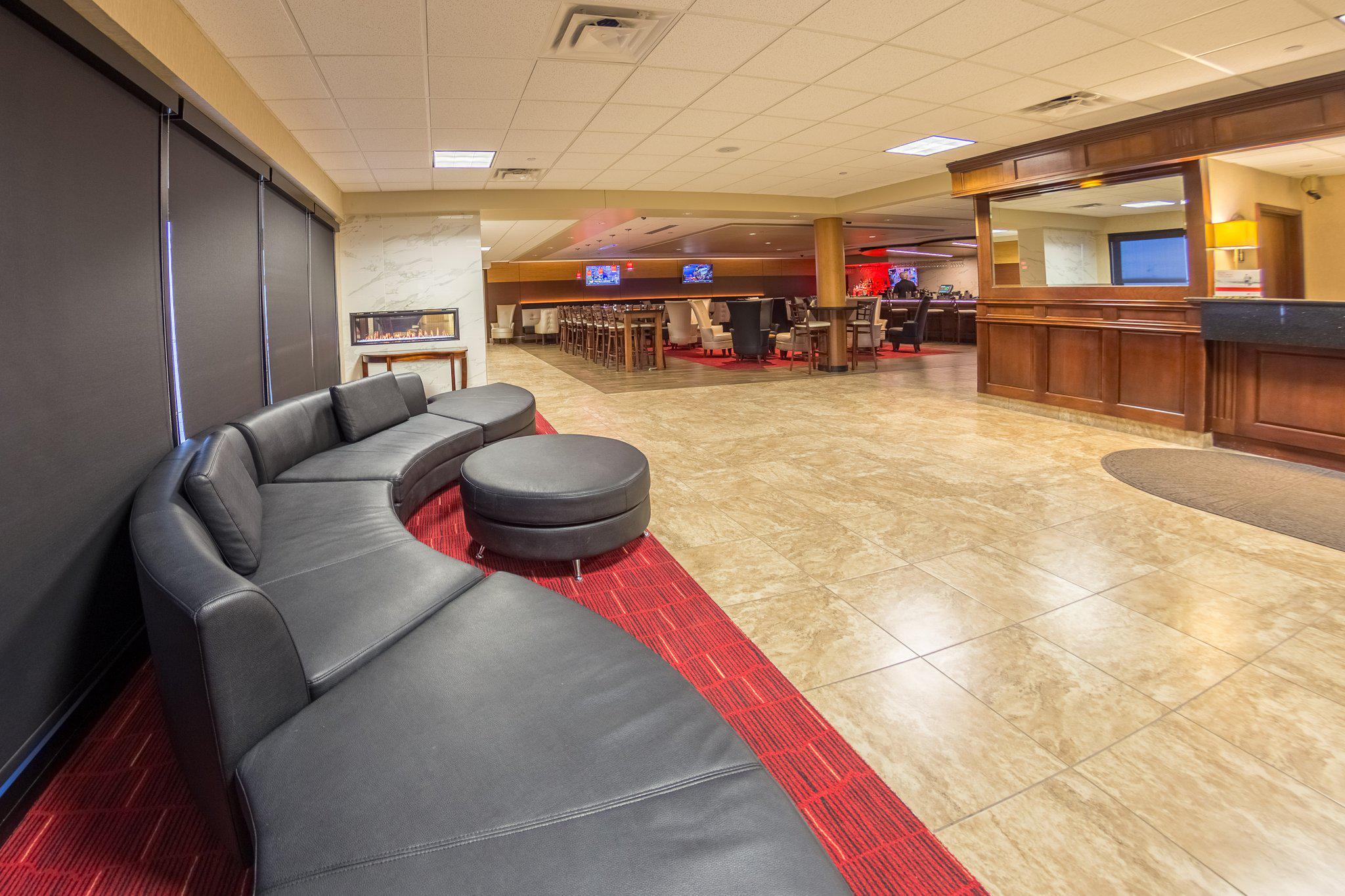 Holiday Inn Des Moines-Airport/Conf Center Photo