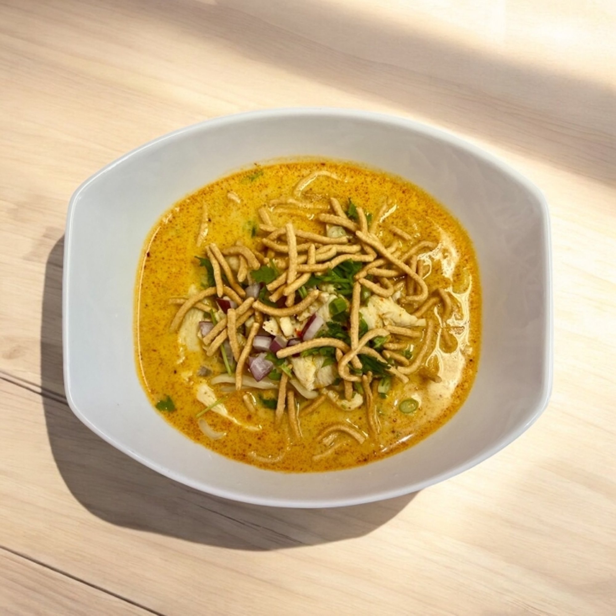 THAI CURRY NOODLE (KHAO SOI)