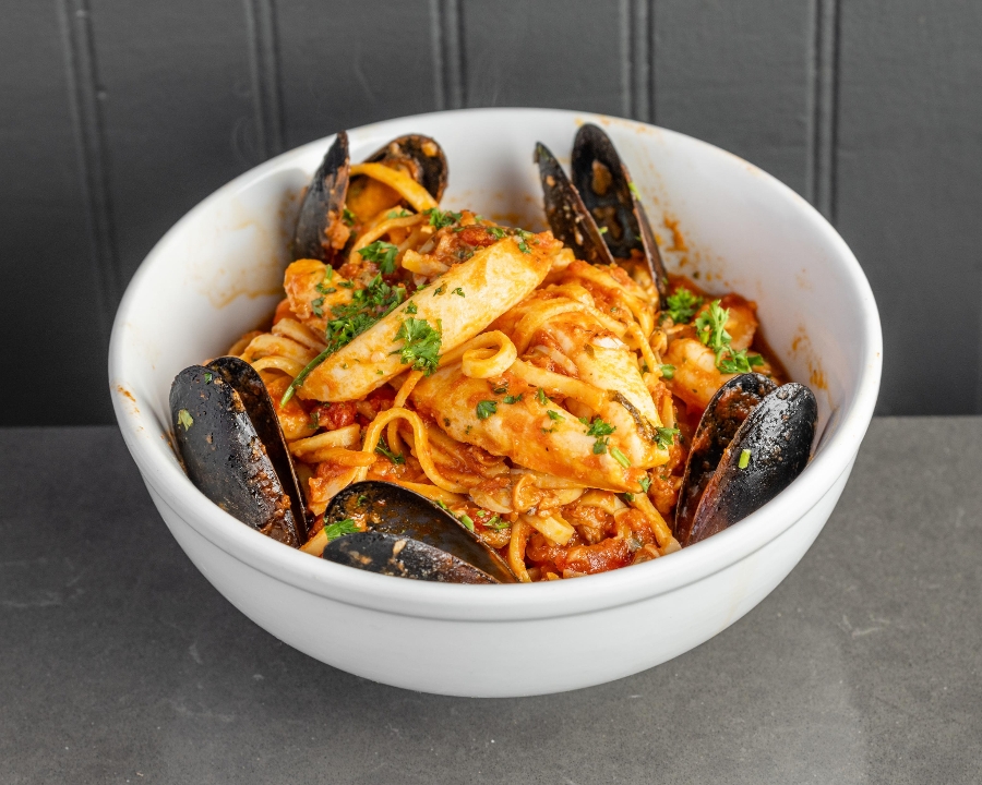 Seafood Linguine