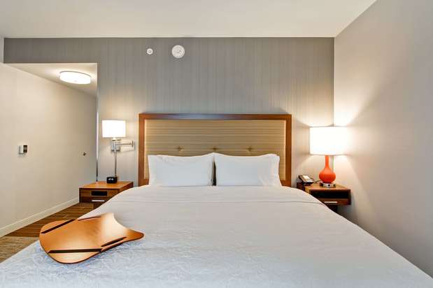 Images Hampton Inn & Suites Detroit/Troy
