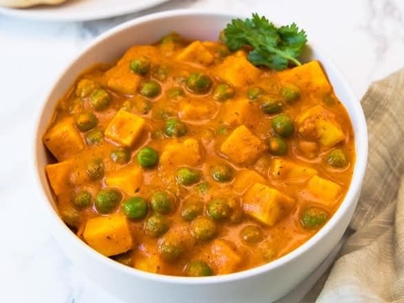 Mutter Paneer
