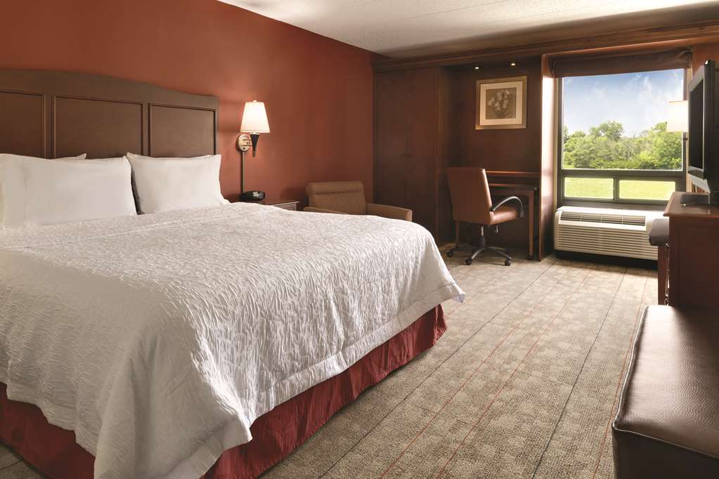 Hampton Inn Cincinnati-Kings Island Image