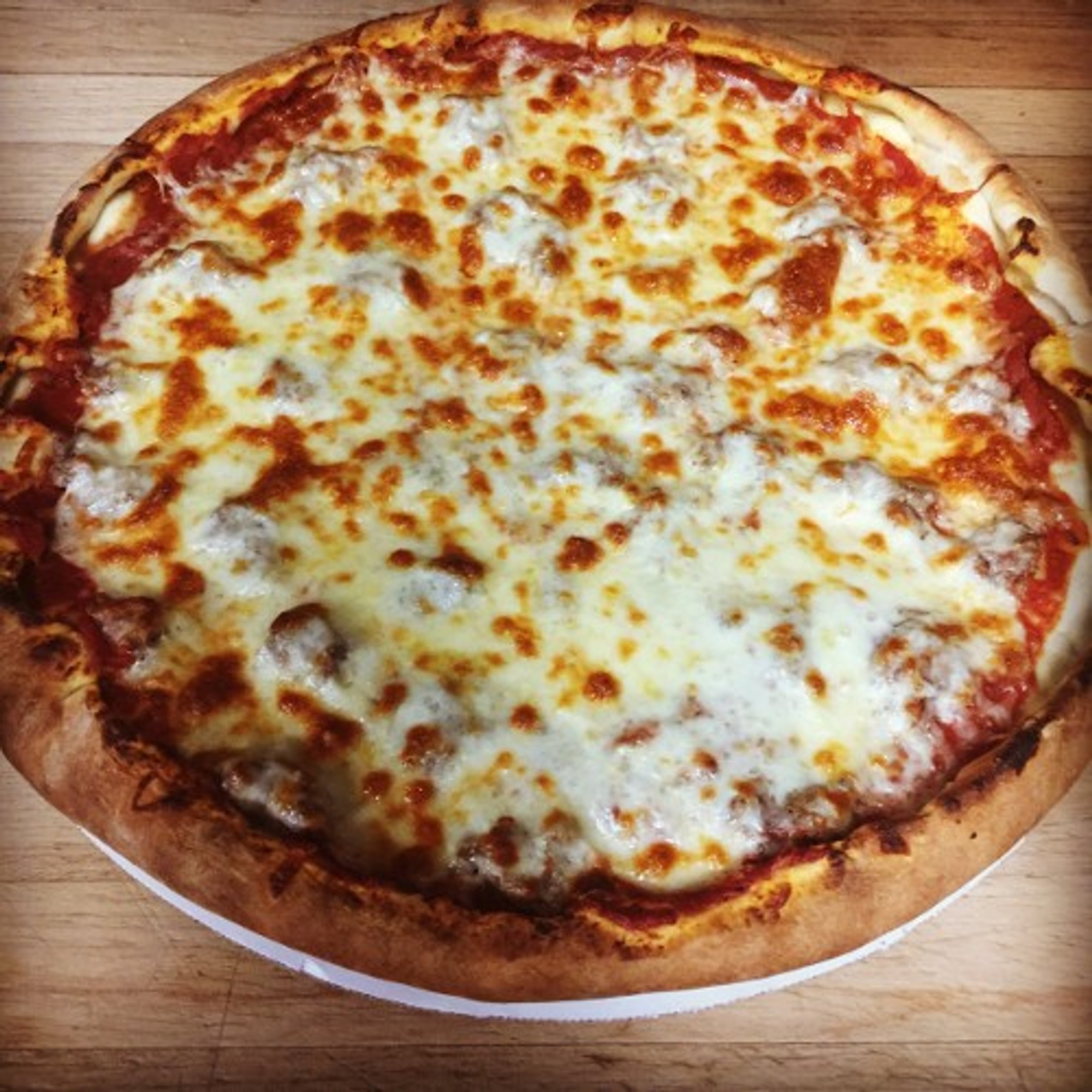 Regular Crust Pizza (18")