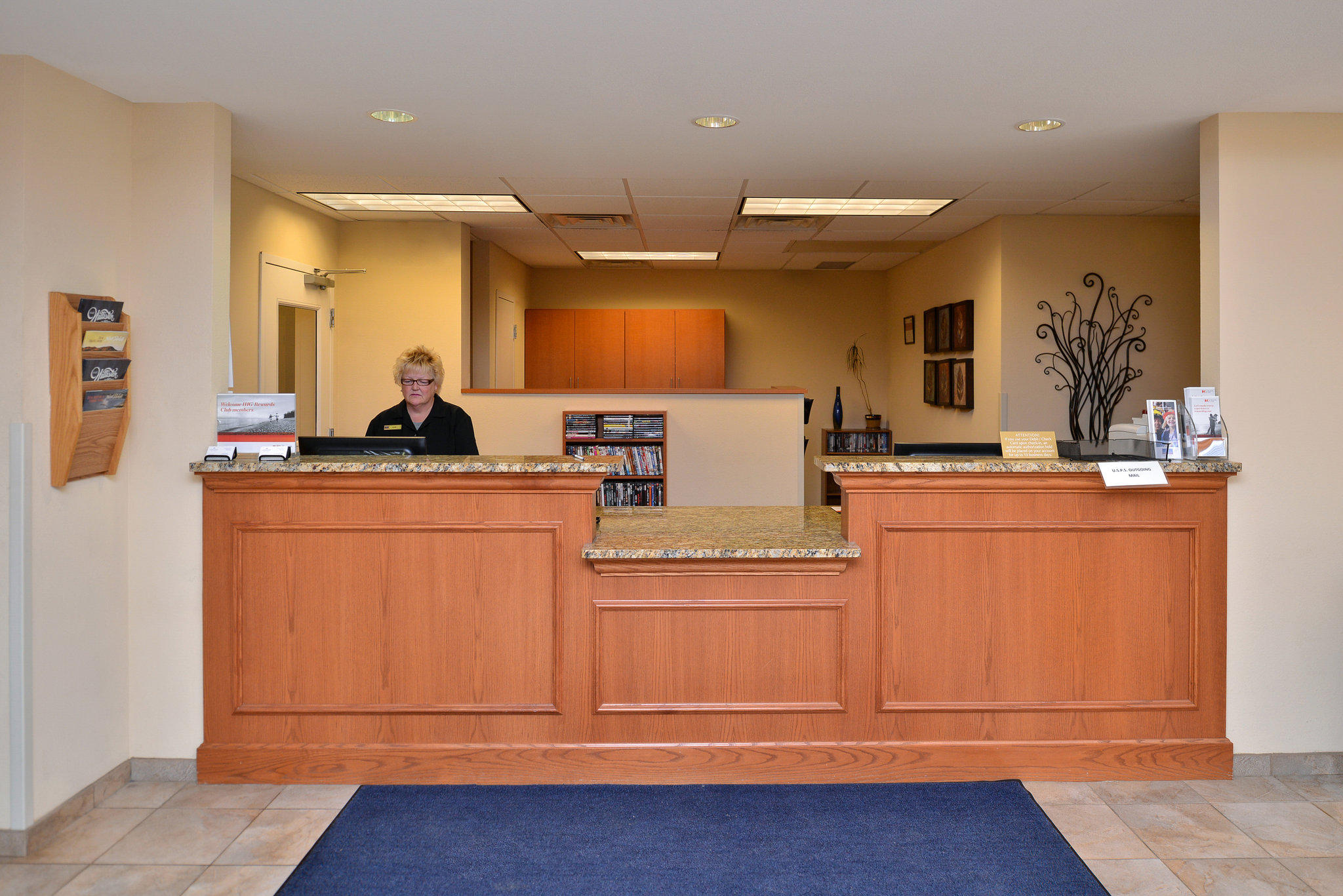 Candlewood Suites Williston Photo