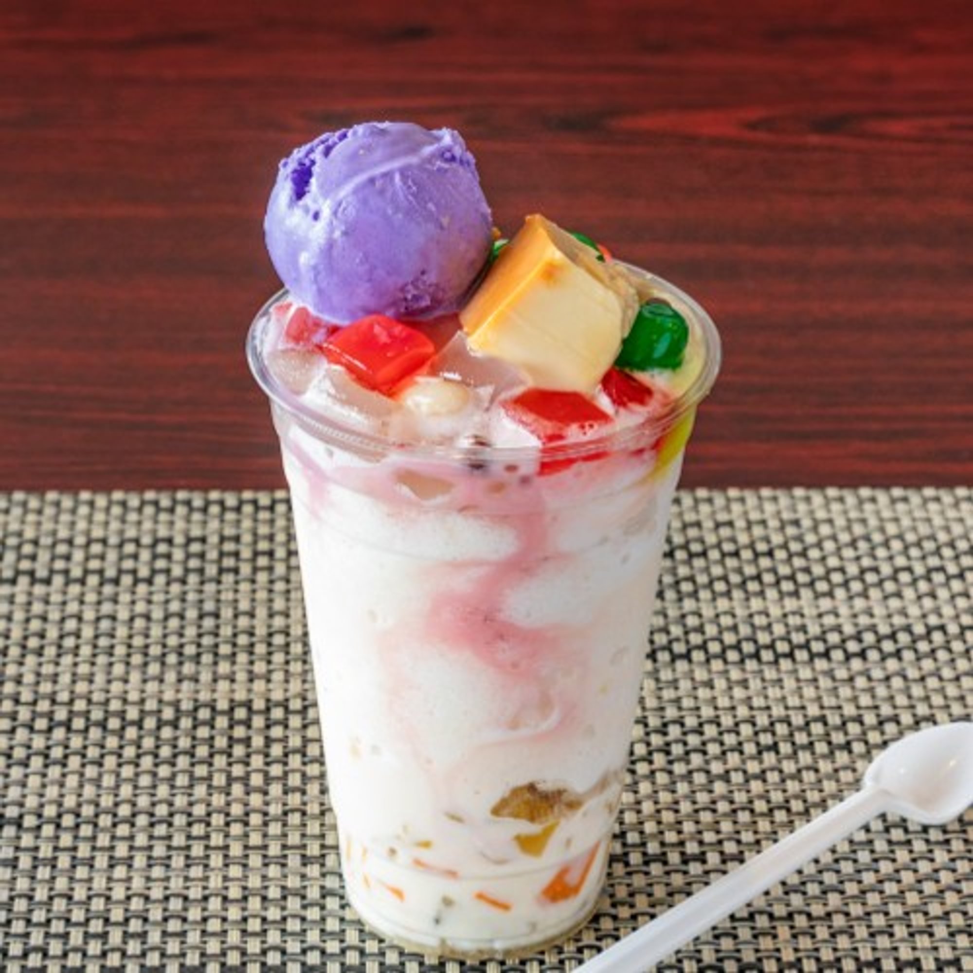 Halo Halo