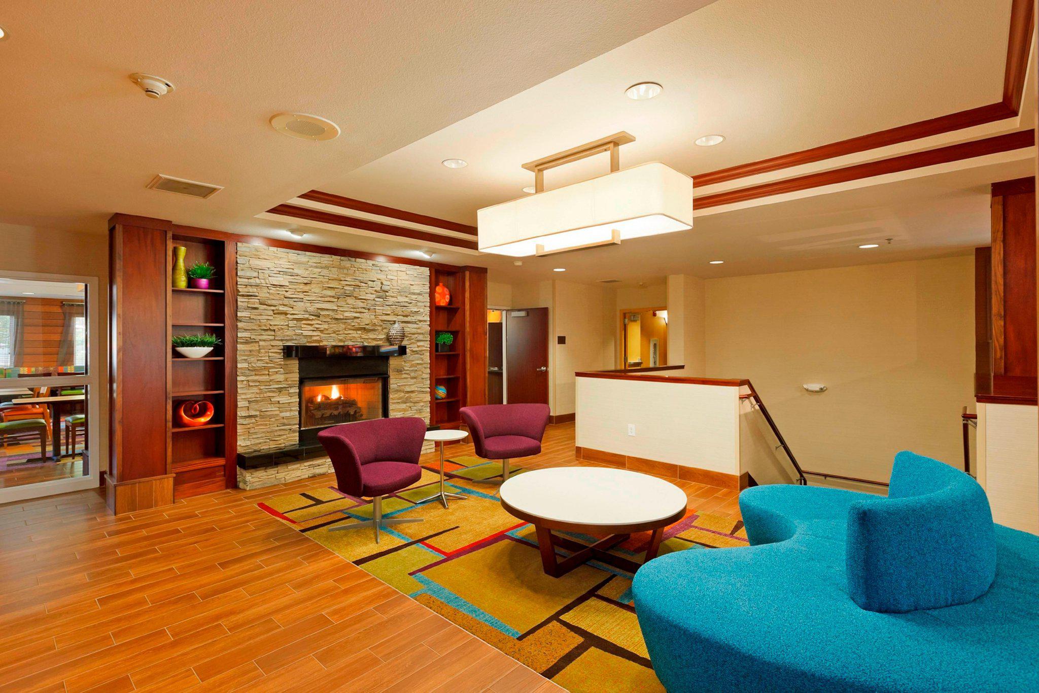 Fairfield Inn & Suites by Marriott Portland South/Lake Oswego Photo