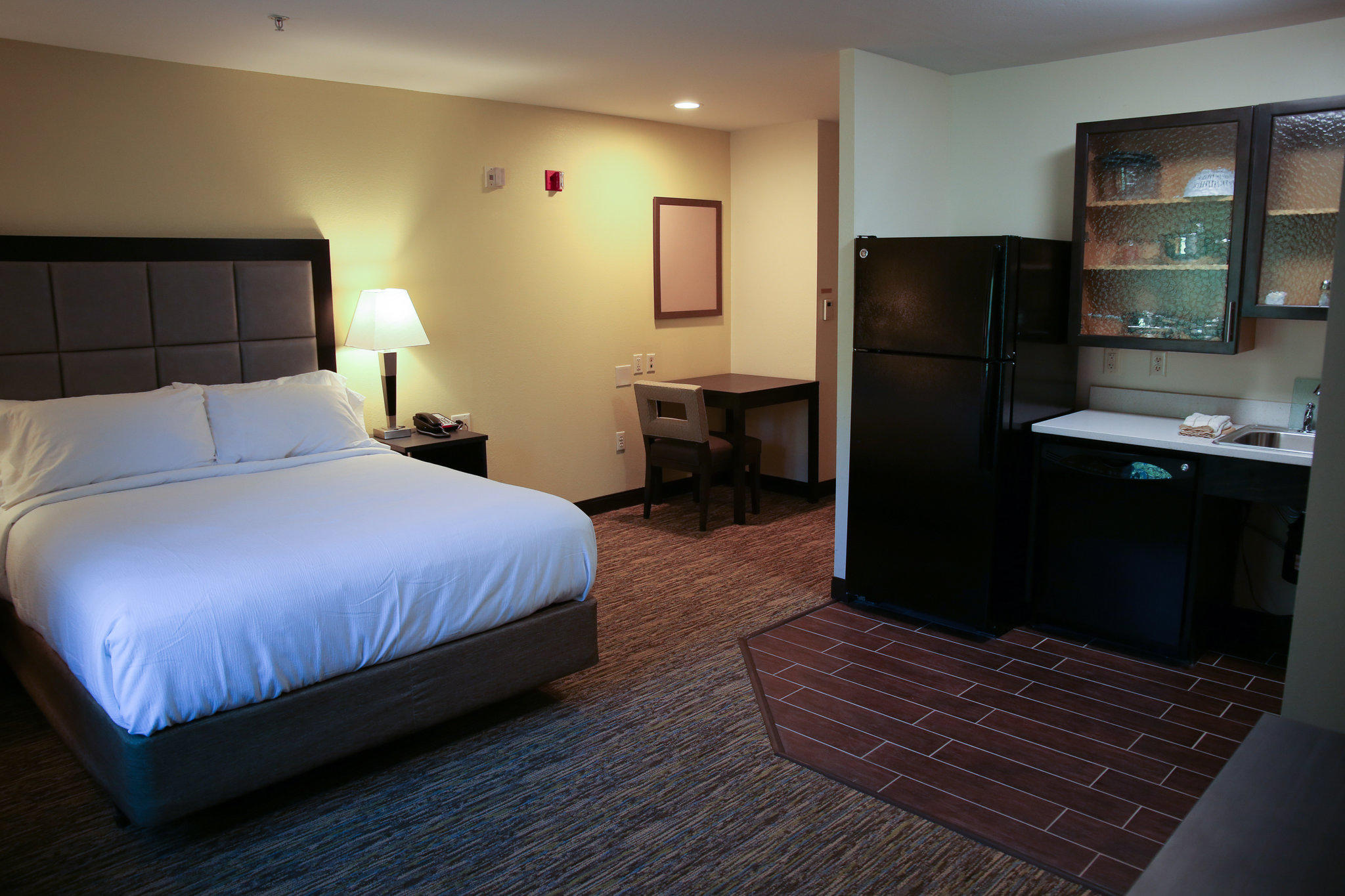 Candlewood Suites Portland - Scarborough Photo