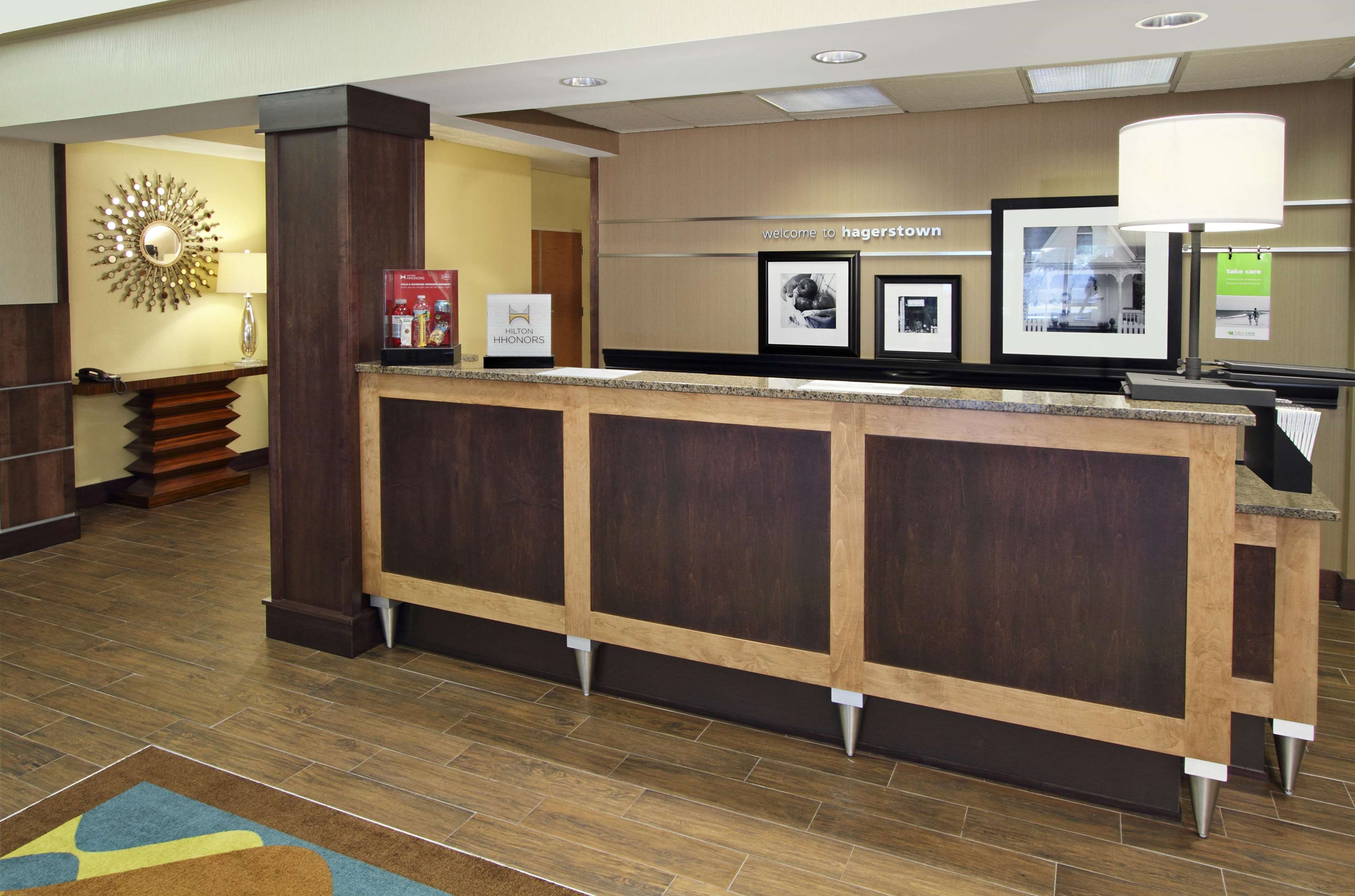 Hampton Inn Hagerstown Photo
