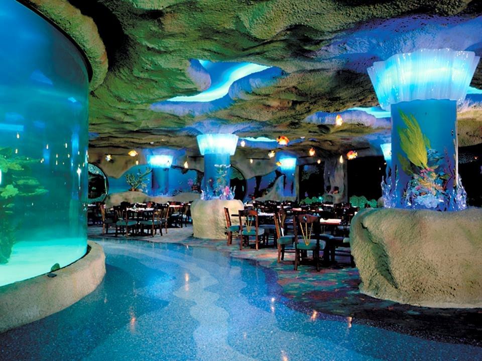 Aquarium Restaurant Photo