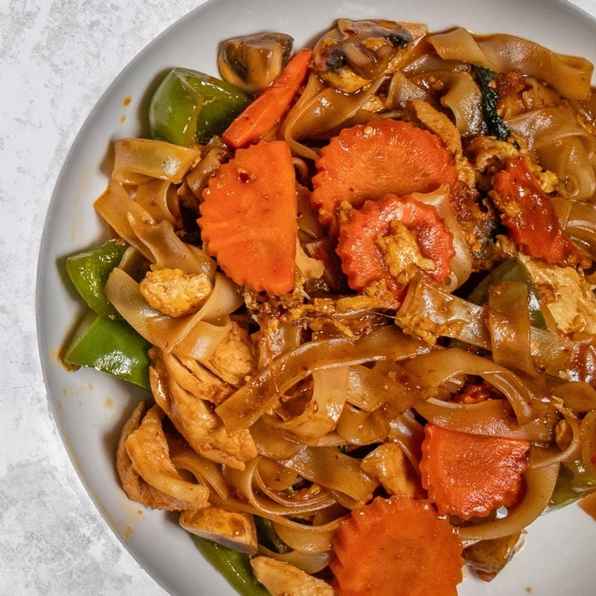Pad Kee Mao Dinner (Drunken Noodles)