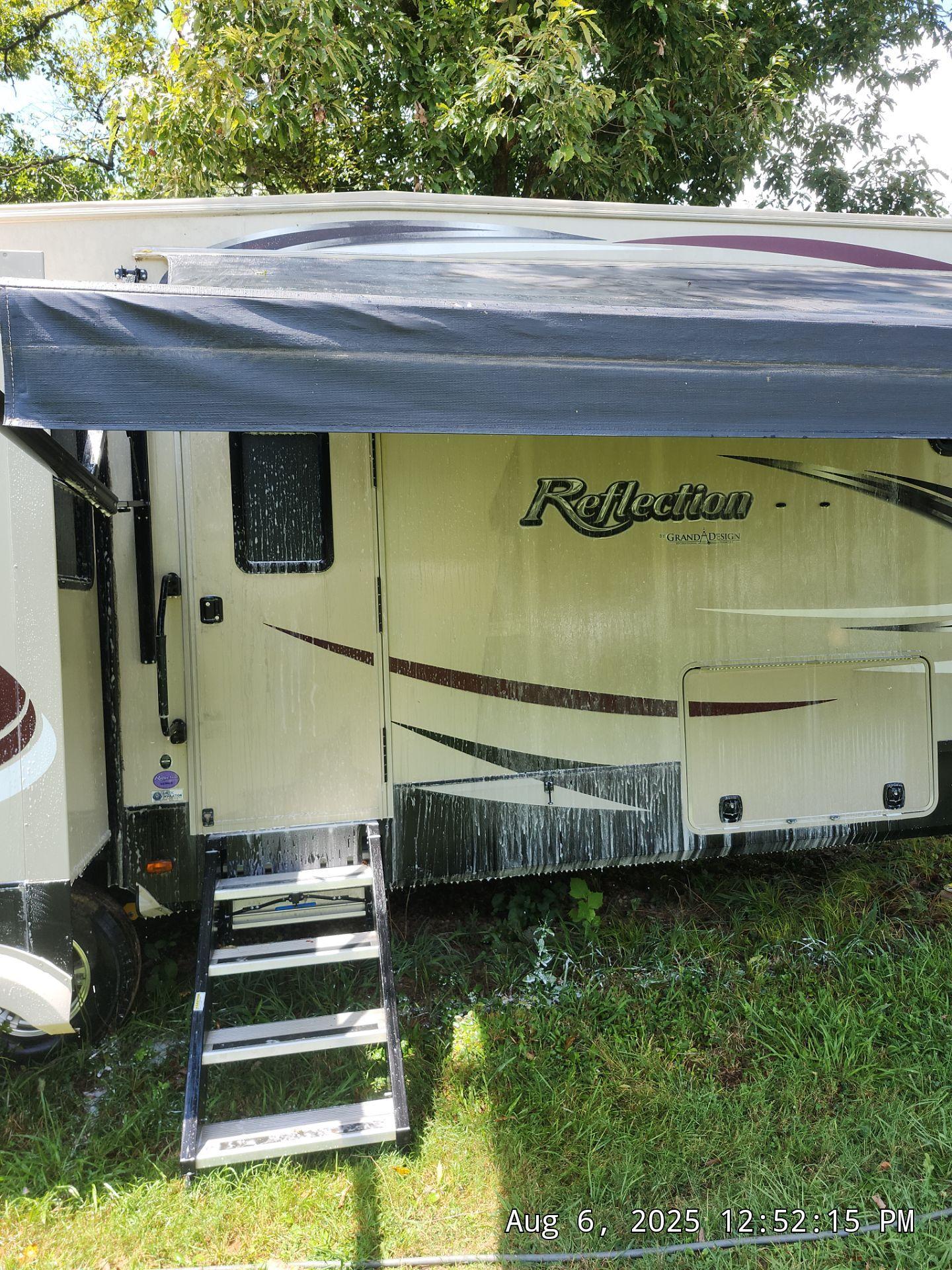 5 Brothers Exterior Cleaning Image