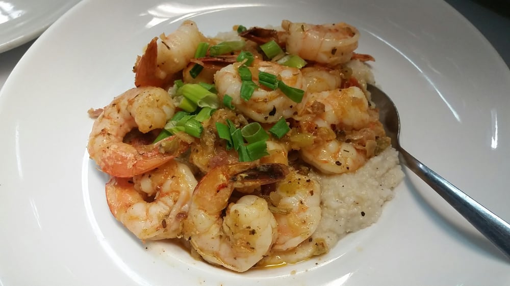 FAMILY PACK LOW COUNTRY SHRIMP N GRITS MEAL (feeds 4 to 6)