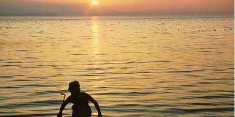 Sunset Cottage Image