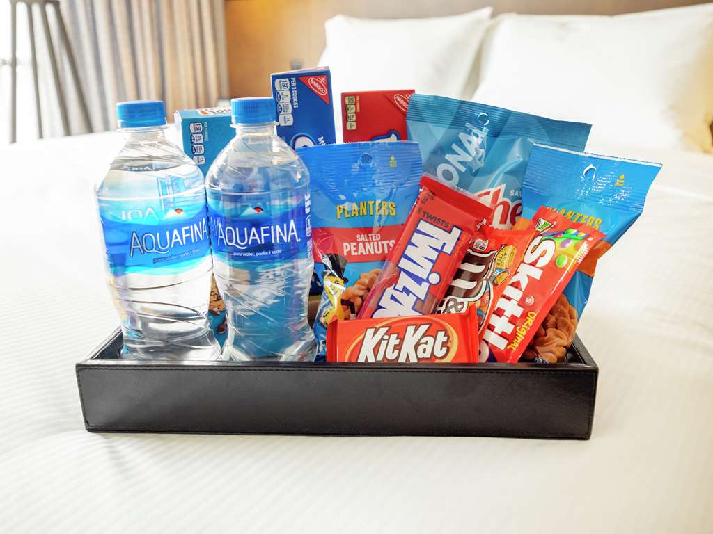 DoubleTree by Hilton Jamestown Image