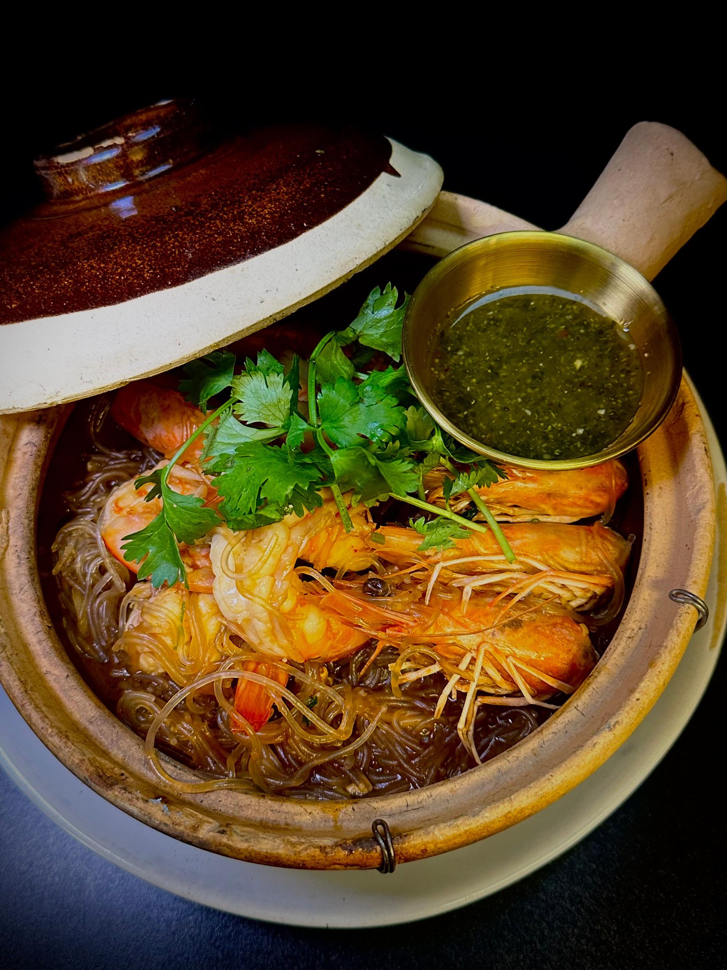 NOODLE CLAY POT