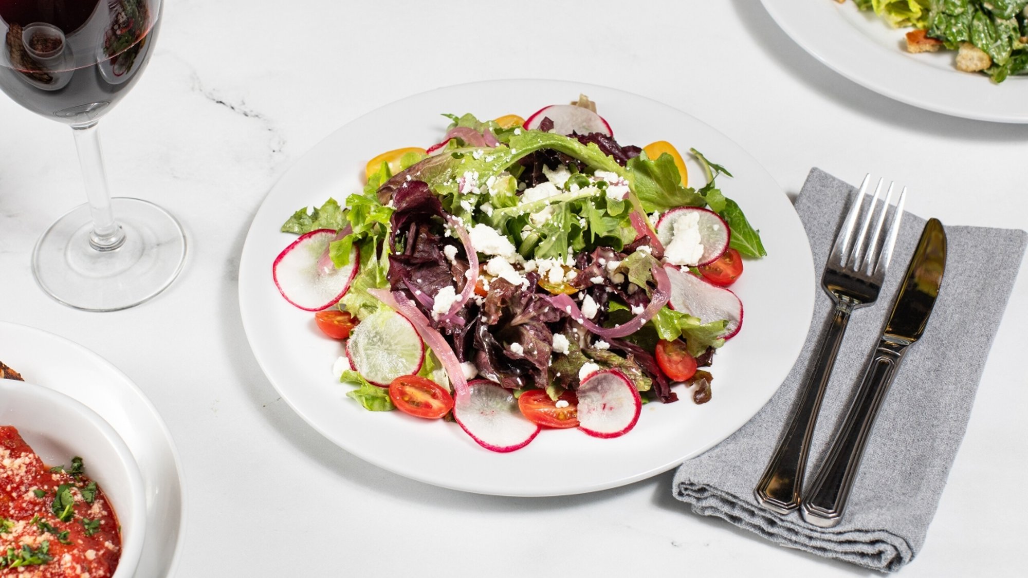 MIXED GREENS SALAD