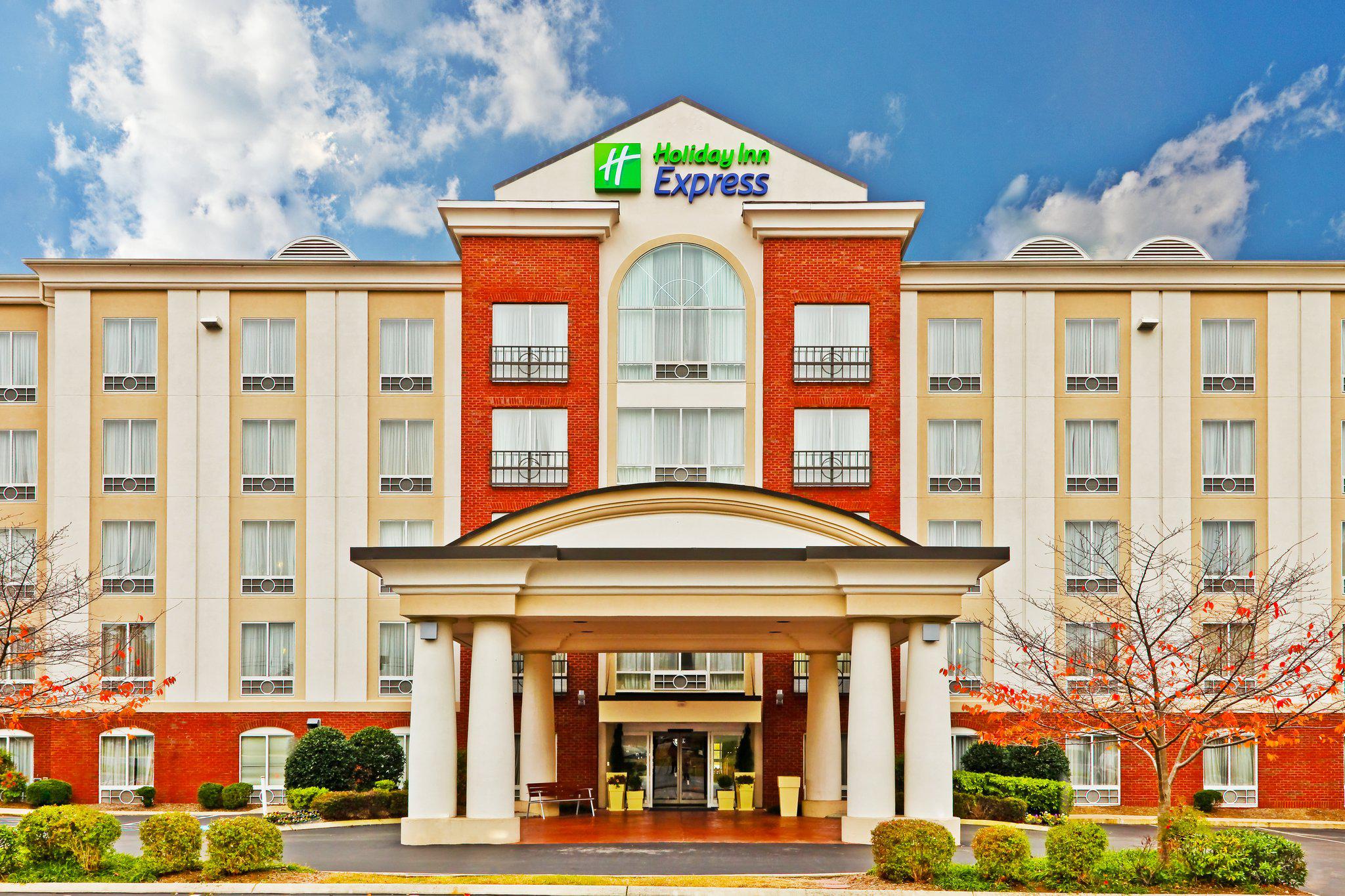 Holiday Inn Express & Suites Chattanooga-Lookout Mtn Photo