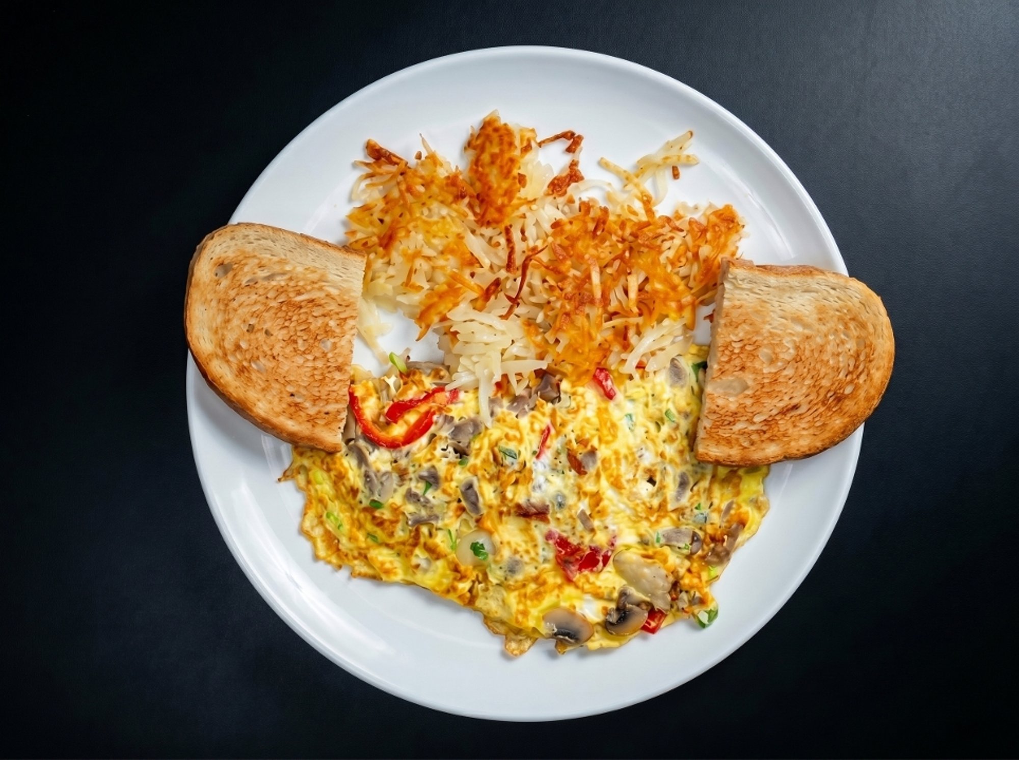 CHICKEN FAJITA OMELET