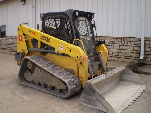 2016 Wacker Neuson ST35