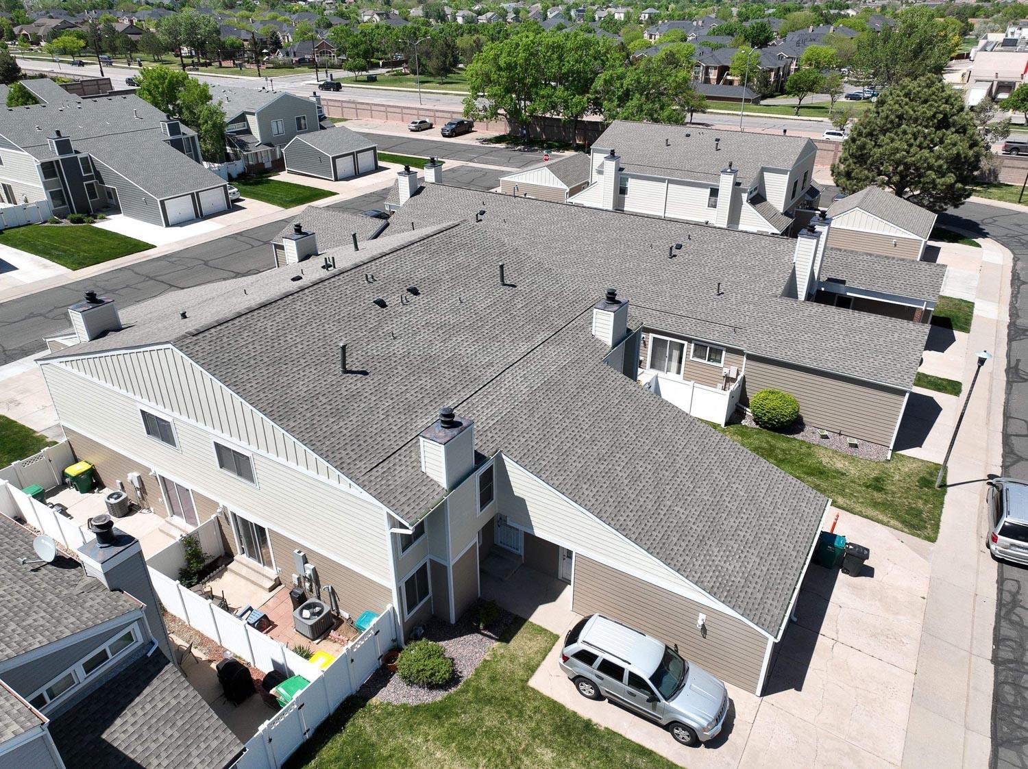 ELK Roofing & Construction Image