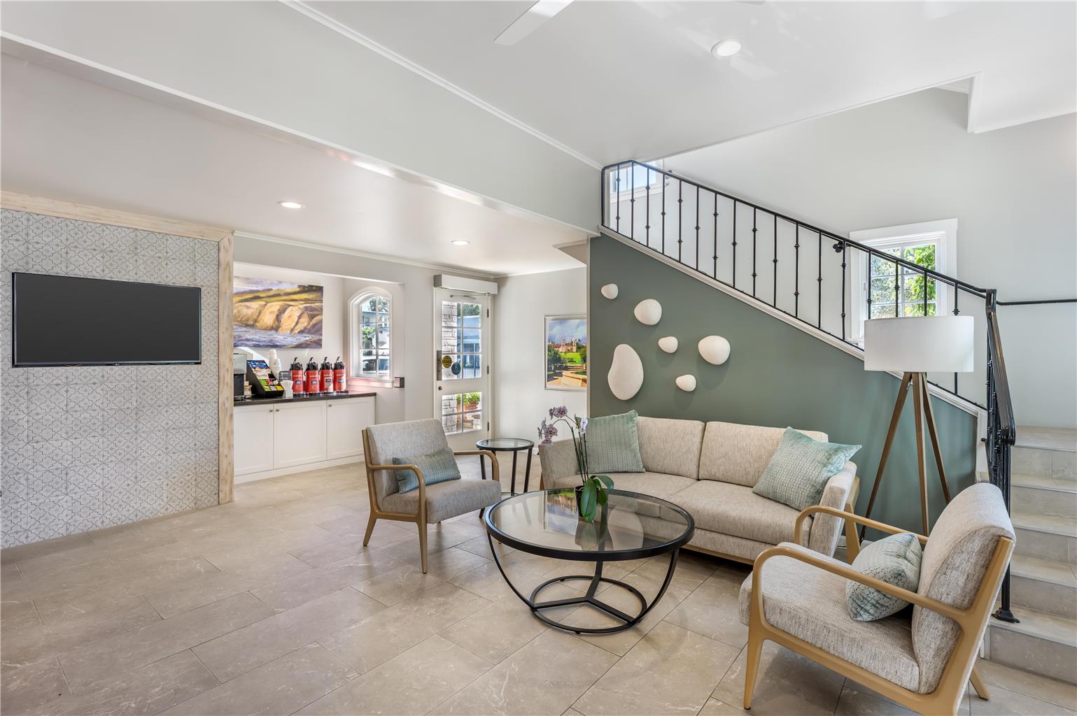 Best Western Plus Santa Barbara Image