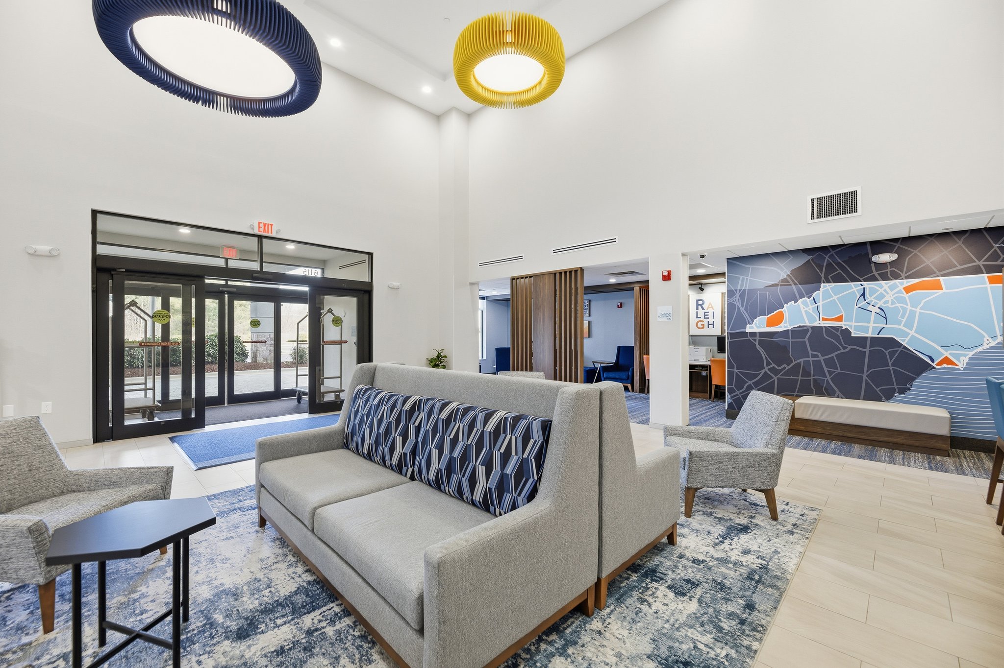 Holiday Inn Express & Suites Raleigh West - Lenovo Center by IHG Image