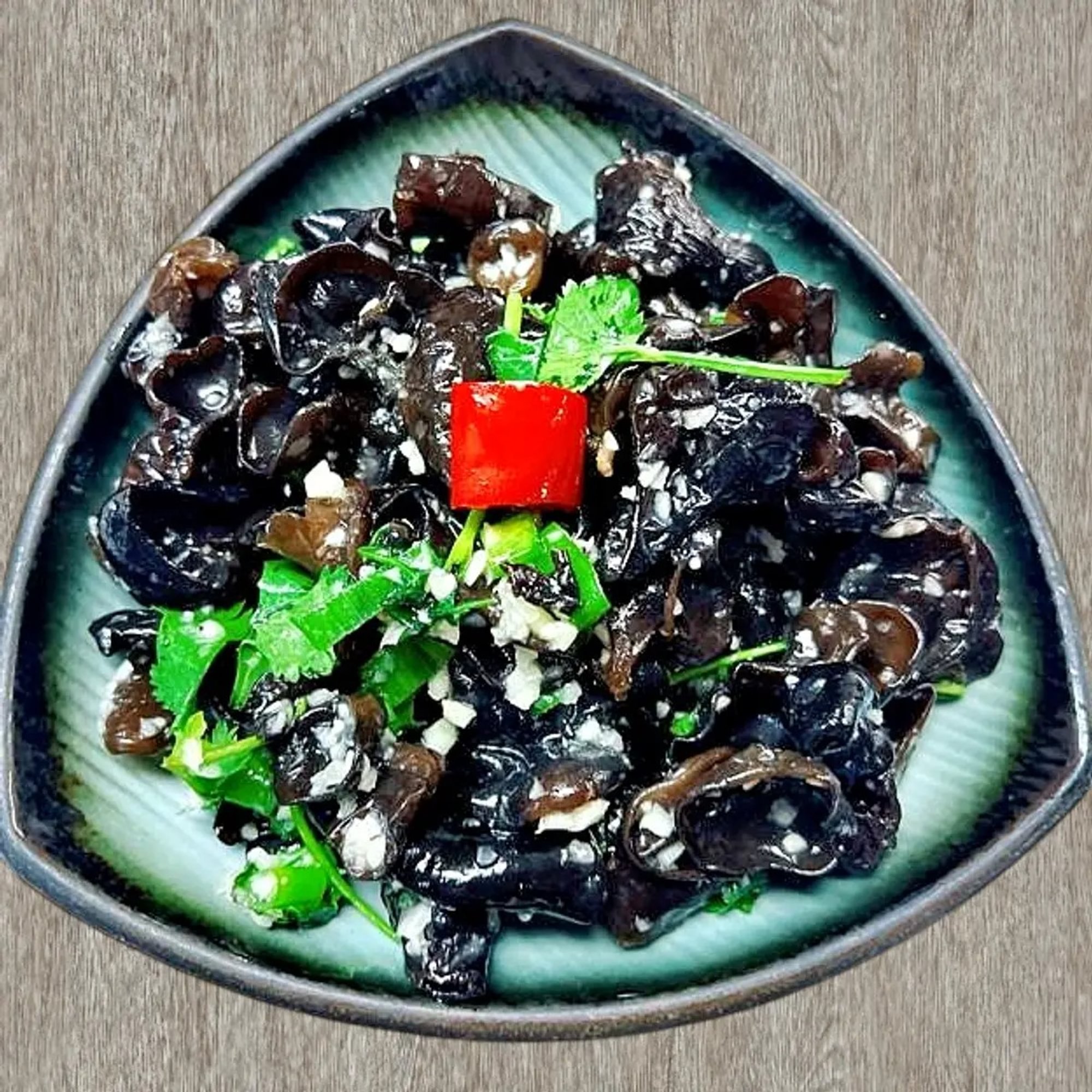 Wood Ear Mushroom Salad 乡情木耳